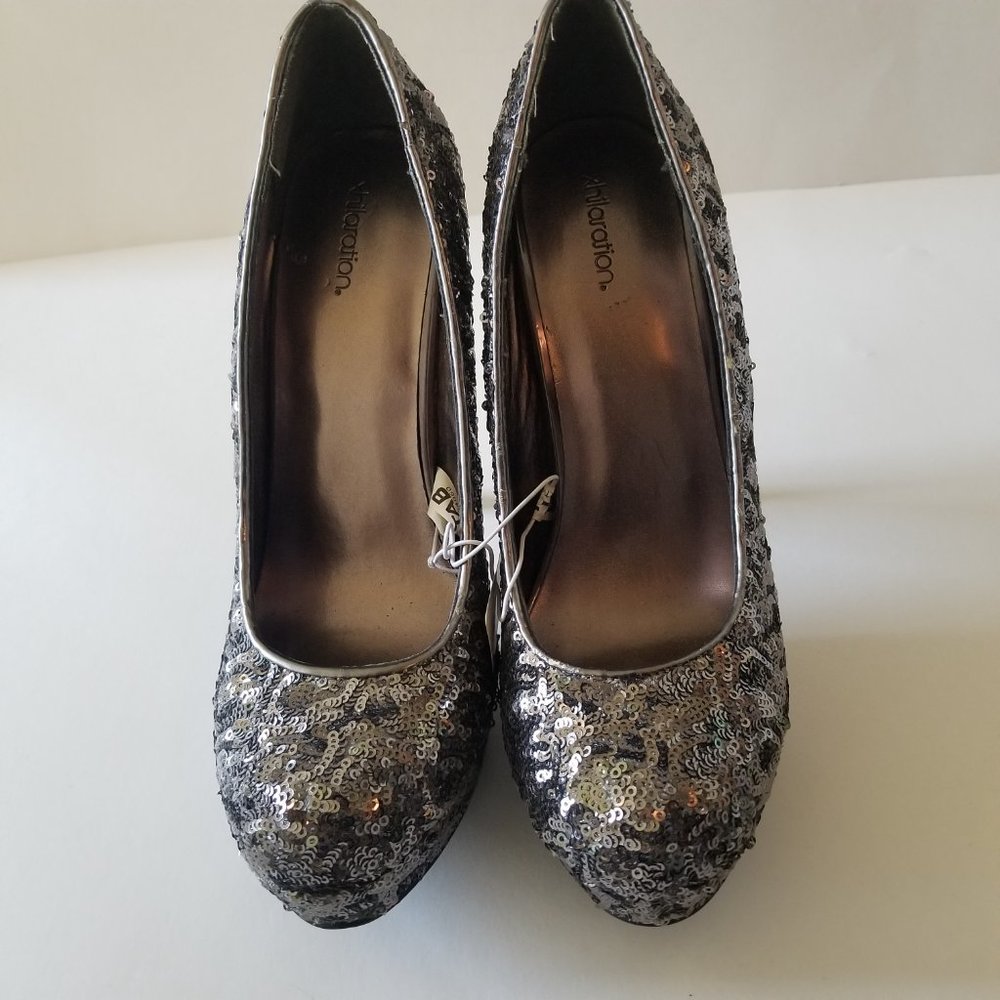 Xhilaration Gray Silver Metallic Sequence Stiletto, Platform size 8  NWT - Picture 3 of 9